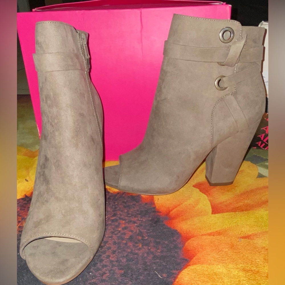 Just fab boots